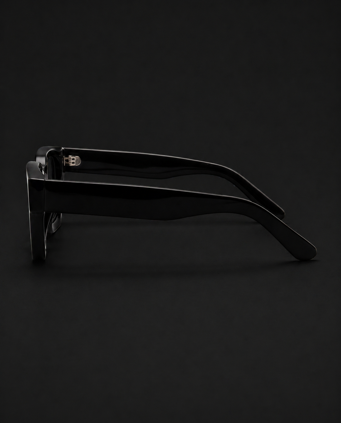 Riviera Obsidian