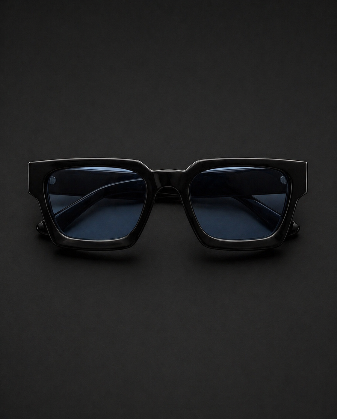 M - Vero Midnight